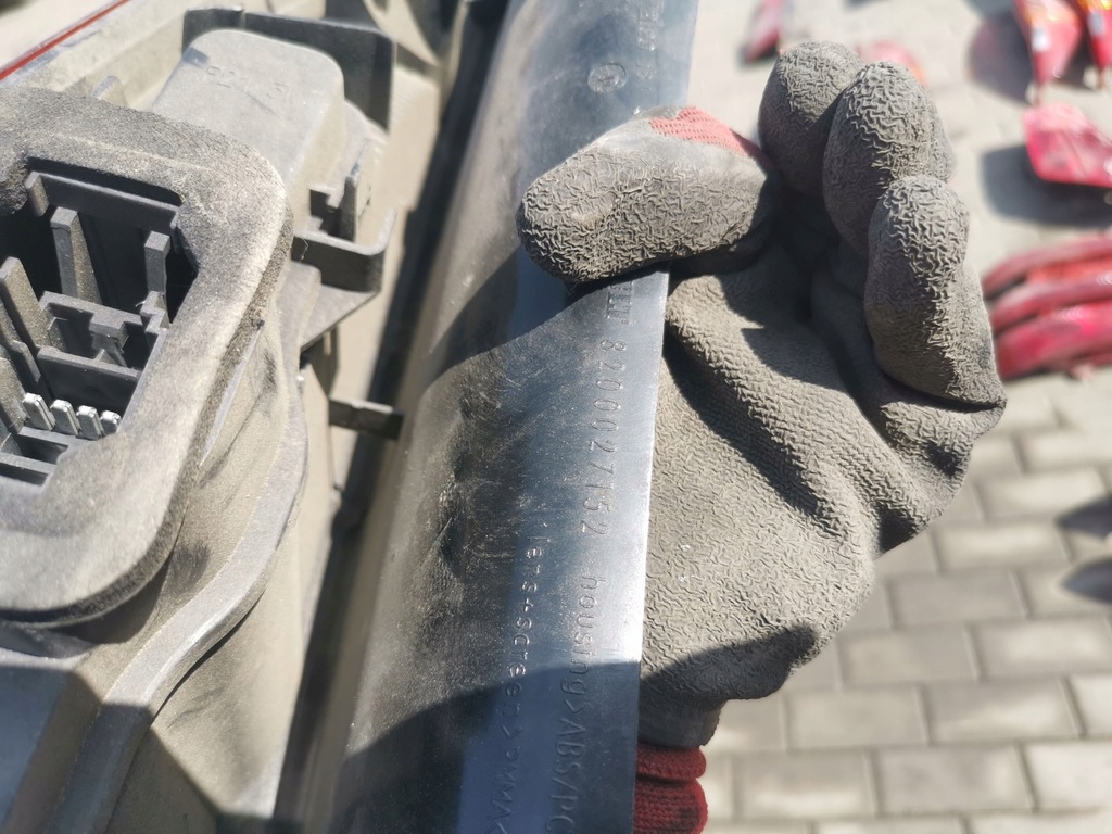 фото №6, Лампа права задня задня renault espace iv 4