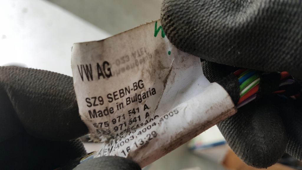 Купити Seat ateca skoda фаркоп  буксирувальний електричний електропроводка 575803880a комплект