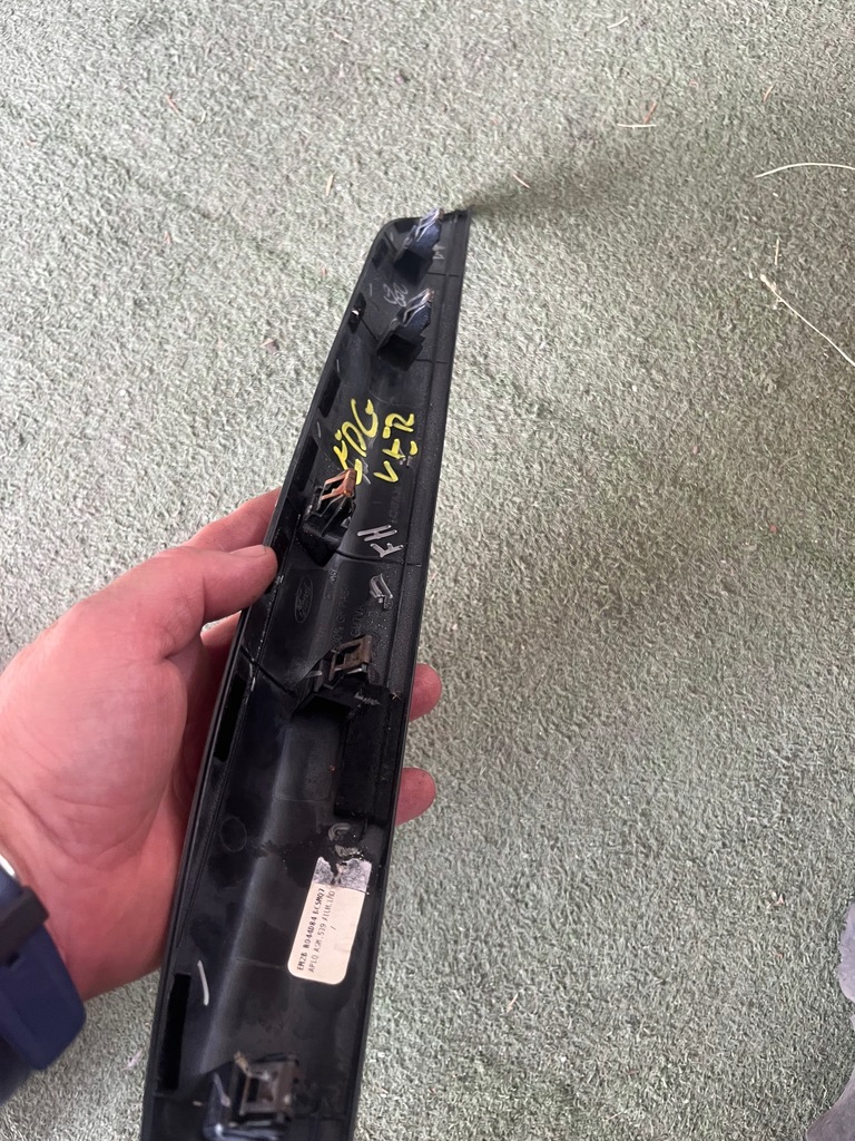 фото №1, Edge dekor консоли vignale em2b-r044d84 ford