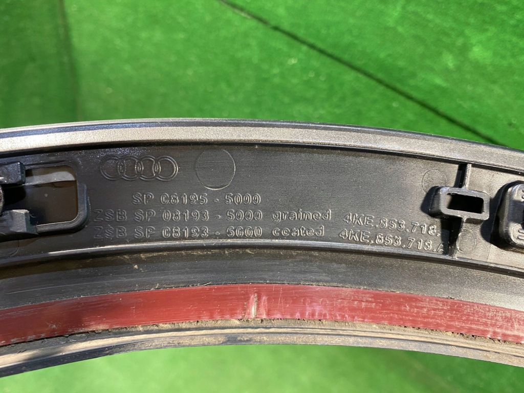 фото №10, Audi e-tron 4ke молдинг na крила правий перед передня права 4ke853718a