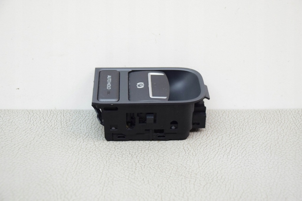 фото №7, Кнопка тормоза ручного vw tiguan 5n_ 5n0927225a 1.4l бензиновый 118kw