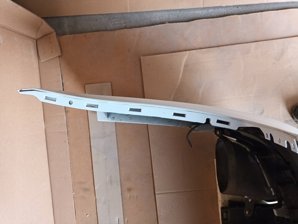 фото №9, Audi sedan a6 c7 4g kompletny задня кришка багажника лампи бампер колір ls9r 2017 30 km