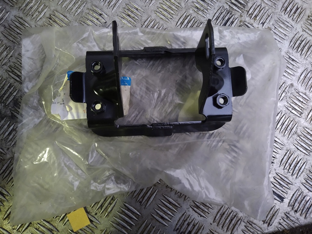 фото №3, Jeep grand cherokee кронштейн кронштейн 52058992