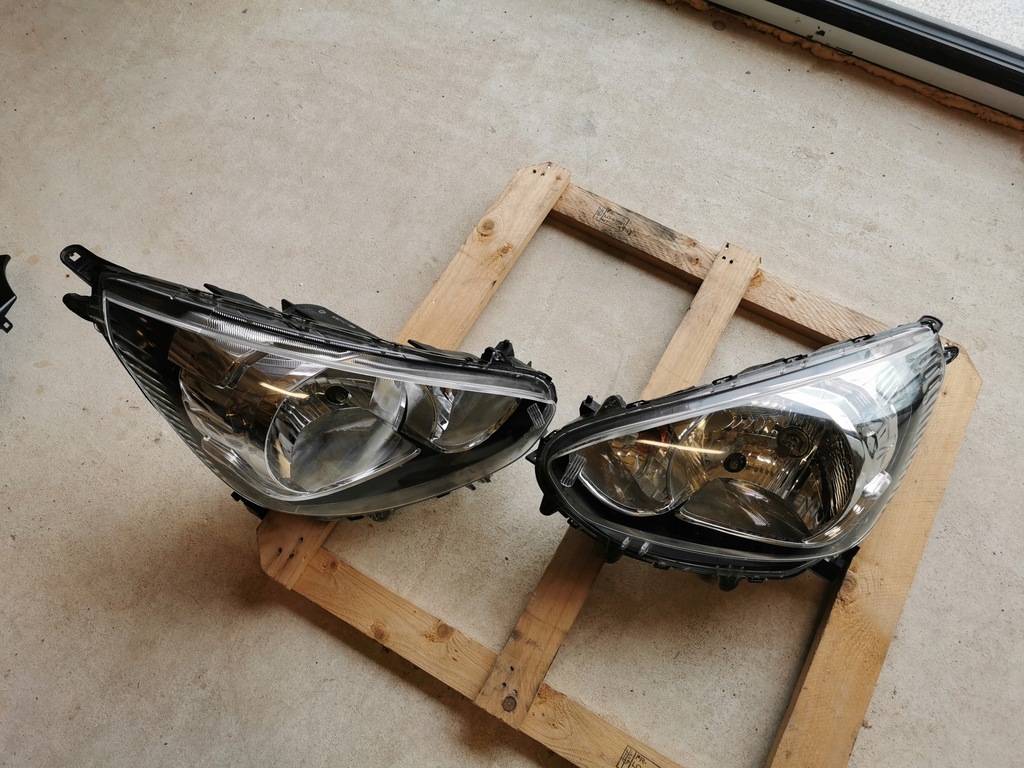 фото №13, Лампа левая обычная mitsubishi space star ii 2013- + правая