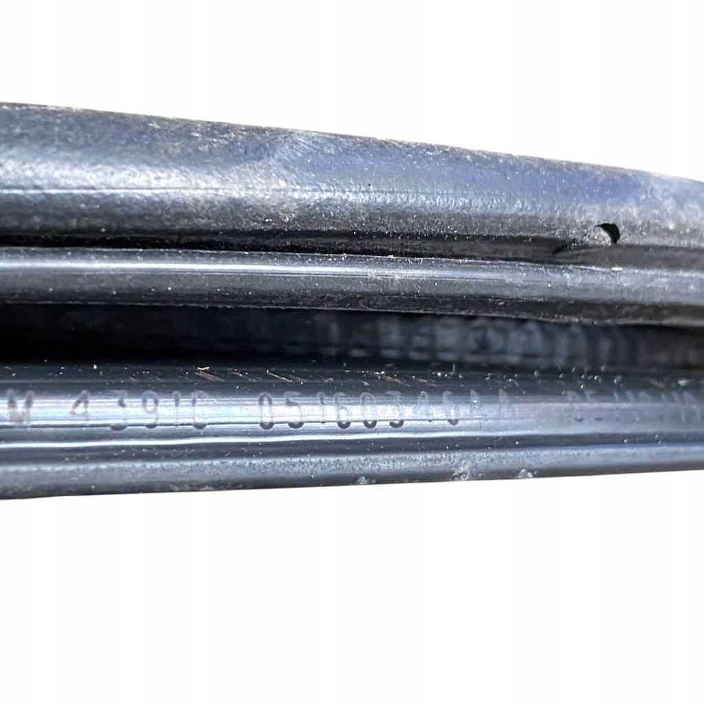 фото №6, Dodge challenger 2019 ліва сторона гумовий прокладка двері