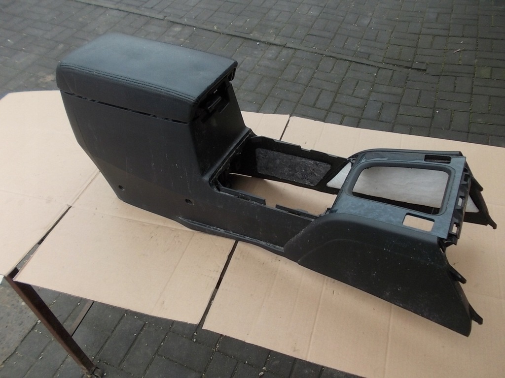 фото №1, Подлокотник accord 7 vii