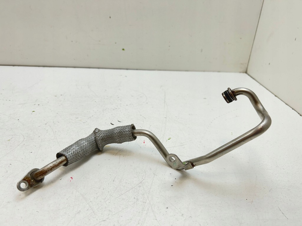 2015 bentley flying spur шланг радиатора масла Недорого