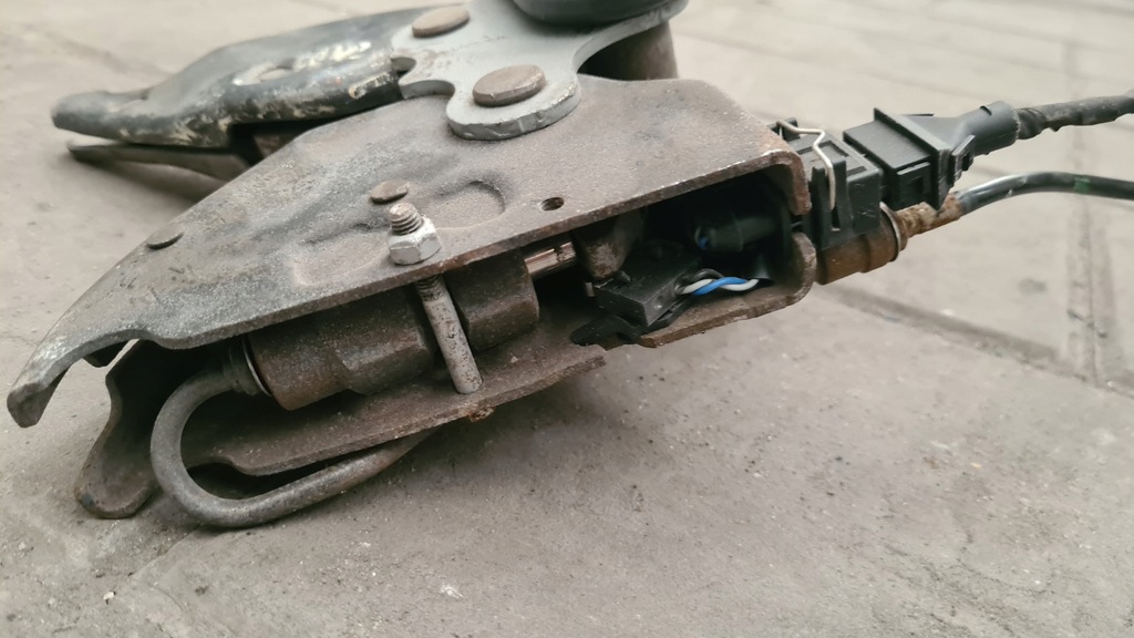 фото №13, Mercedes actros mp4 замок кабіни замок комплект