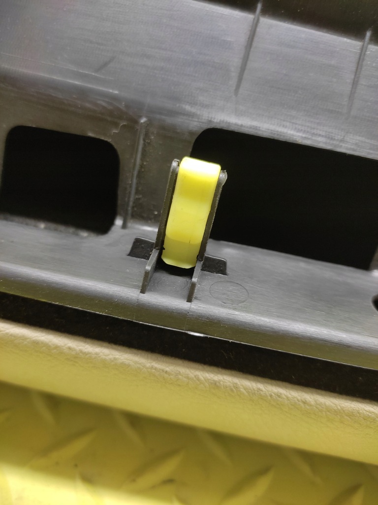 фото №11, Lexus rx300 бардачок пассажира 5530348060