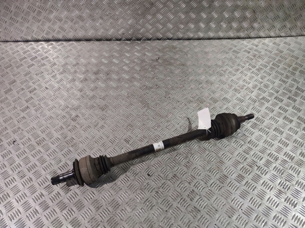 фото №1, Mercedes-benz gle amg w166 - c292 2017 приводной вал задняя a1663501110