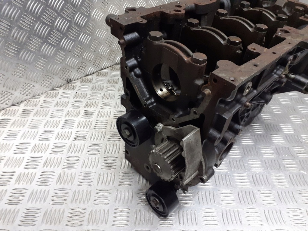 фото №9, Блок двигателя 4hx peugeot 607 2.2 hdi 4hx