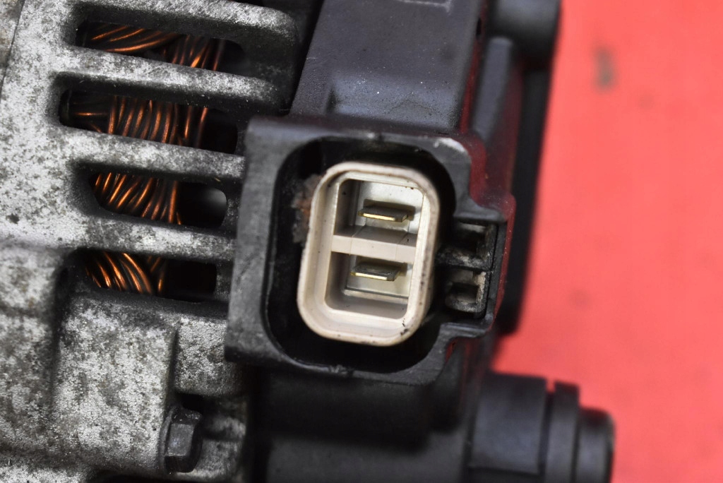 фото №9, Генератор 37300-2a110 kia cerato 1 i 1.5 crdi 102 km 04-06