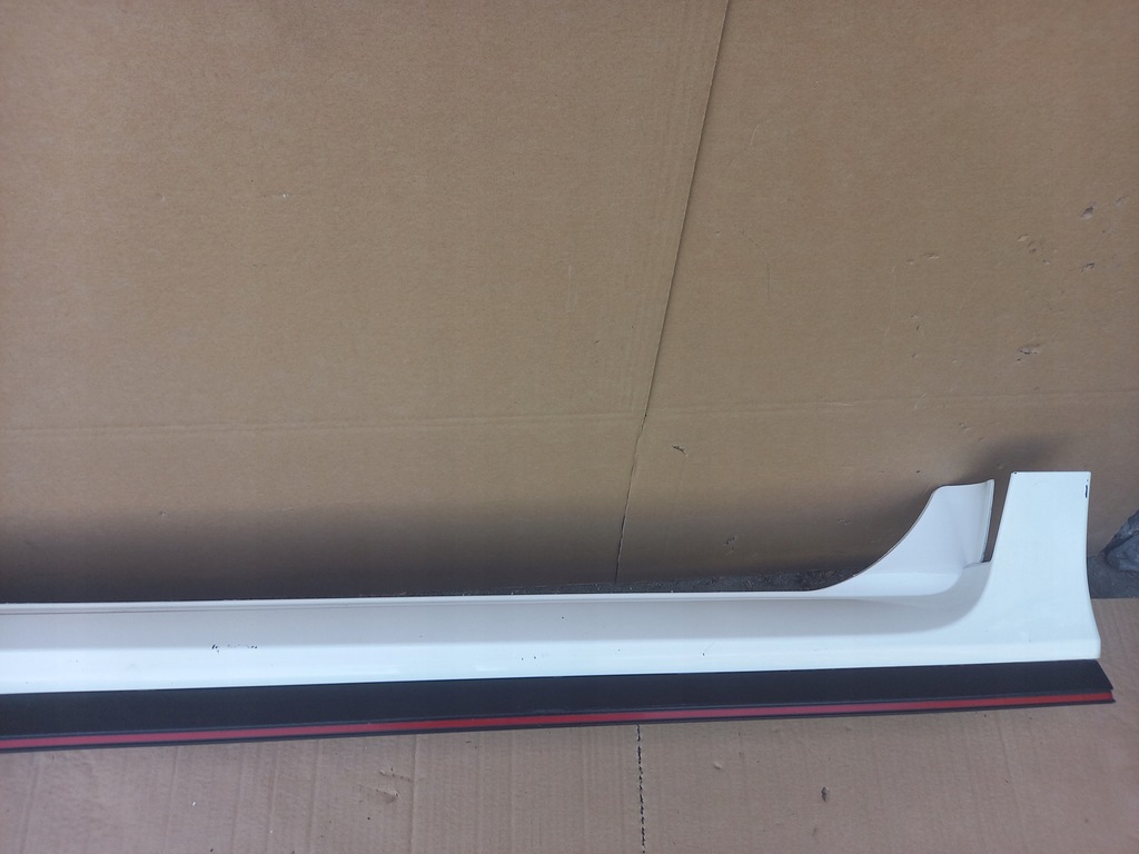 фото №3, Honda civic x type r порог молдинг порог правая оригинал!