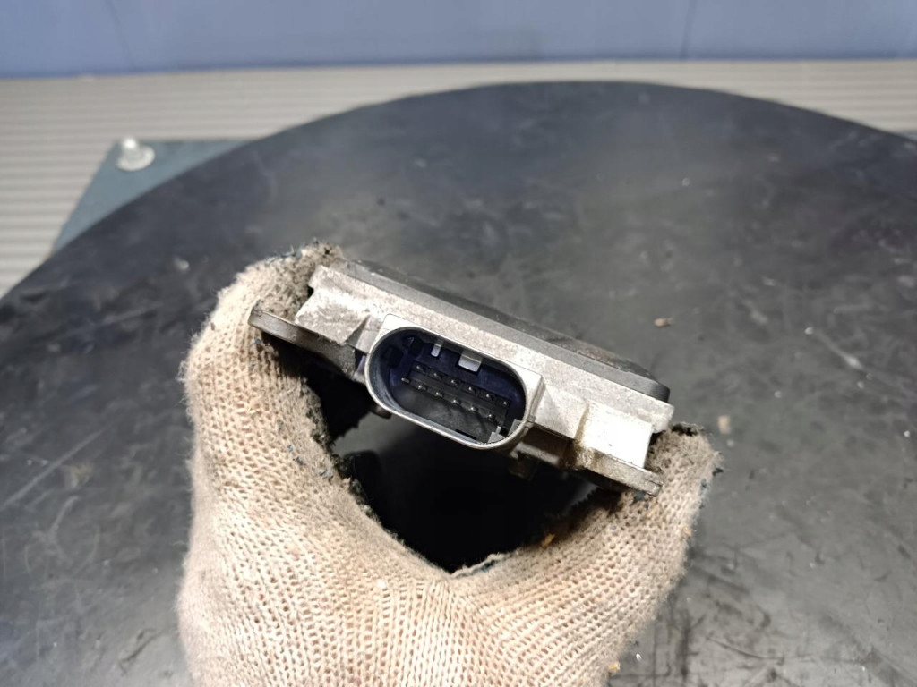 Porsche panamera 970 радар asstent поперечина Ціна