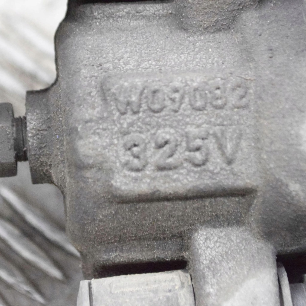 фото №7, Bmw 2 f22 f23 2018 левая сторона задний суппорт тормозной