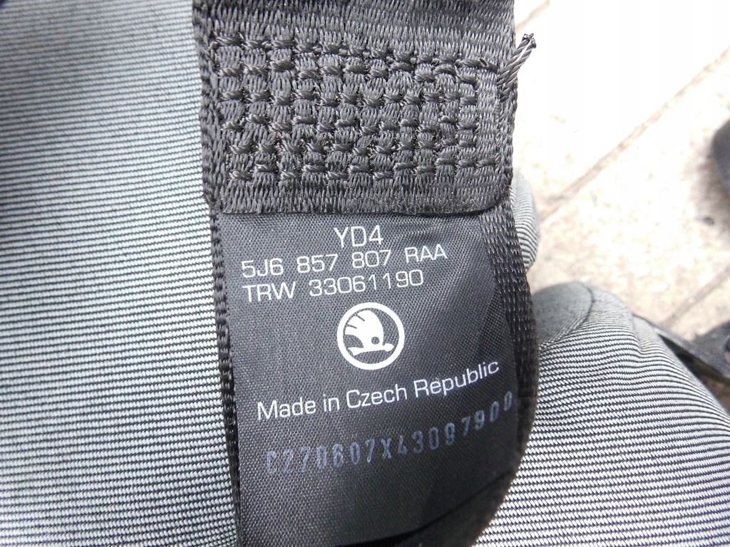 фото №8, Заднее сиденье задняя ремни клипса skoda fabia ii 5j