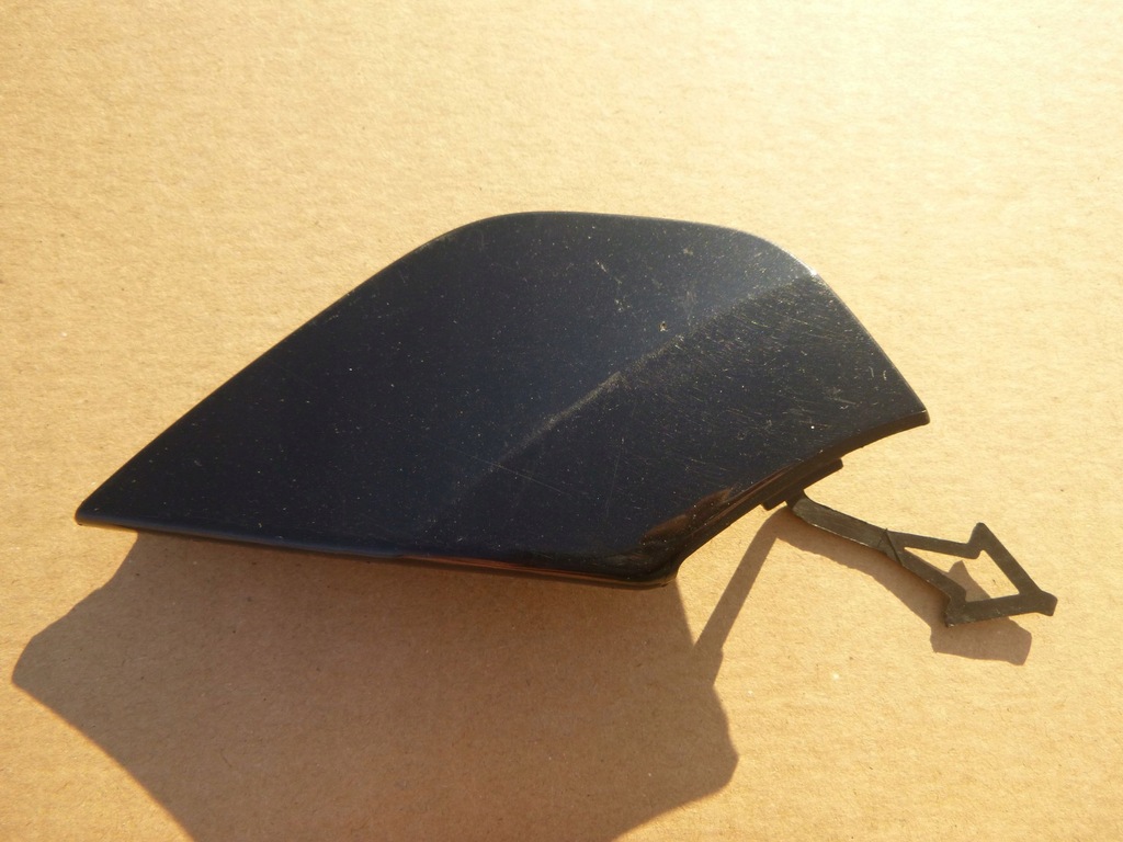 фото №1, Renault kadjar заглушка фаркоп hak бампер перед 511804962r