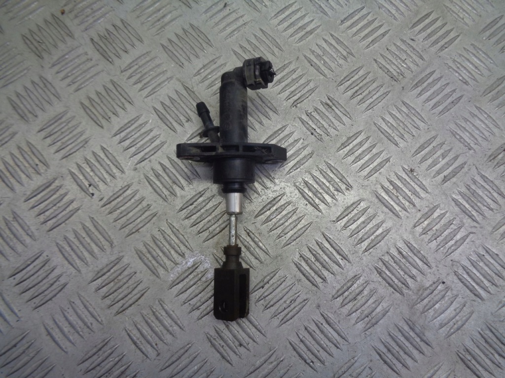 фото №1, Помпа зчеплення suzuki sx4 1.6 23810-79jc1