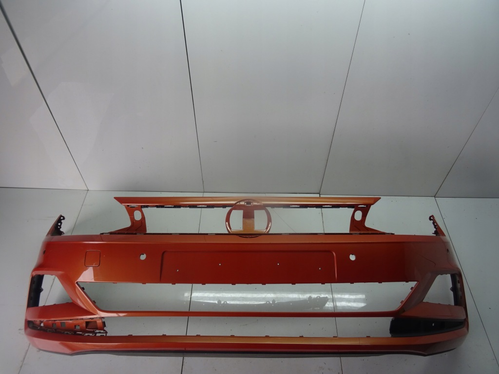 фото №1, Оригинальный бампер перед vw polo vi 2g0 17- пол