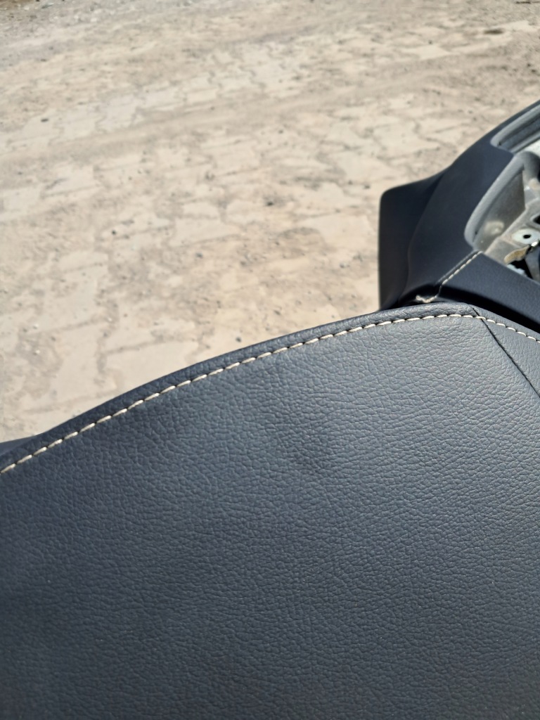 фото №12, Панель приладів приладова консоль шкіра head up volvo xc90 ii