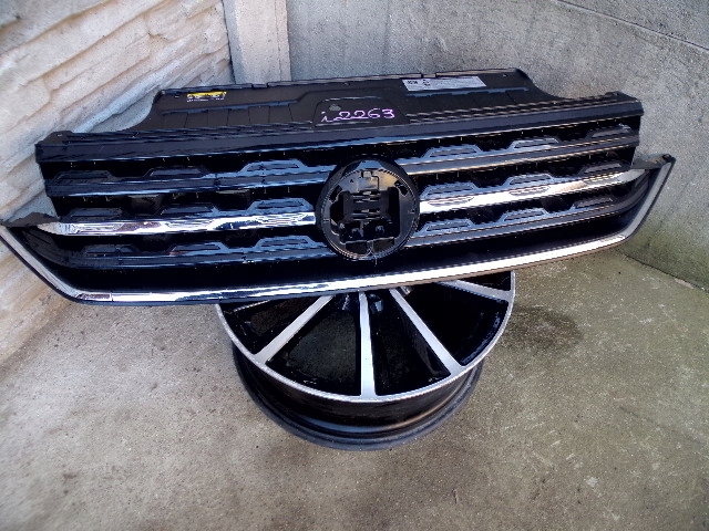 фото №2, Volkswagen t-cross решётка радиатора решётка радиатора