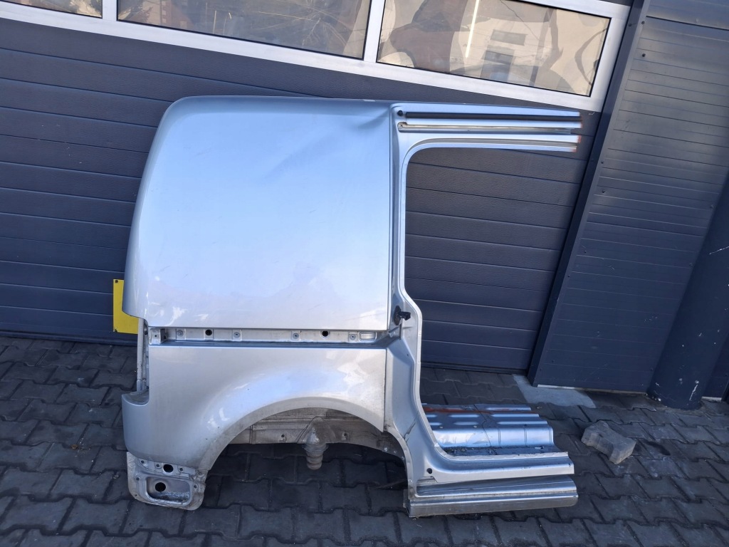 фото №1, Vw caddy iii iv 2k5 четверть задняя правая 15-20 blaszak фургон