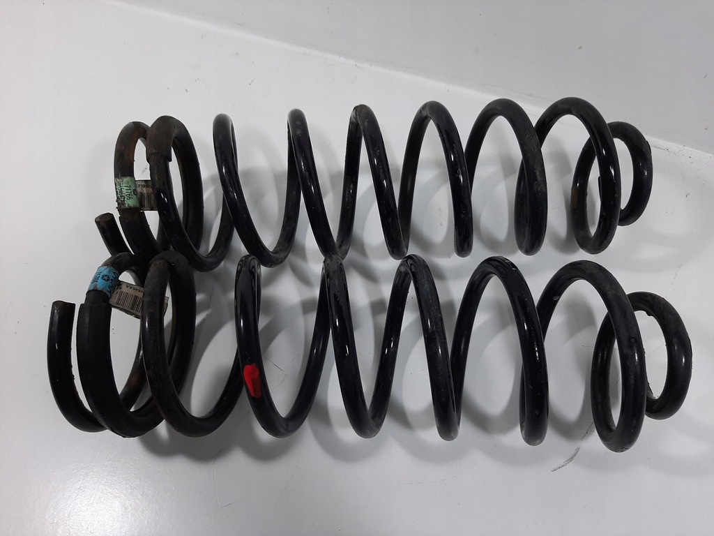 фото №11, Dodge ram 1500 2x4 14r пружини ліва права задня