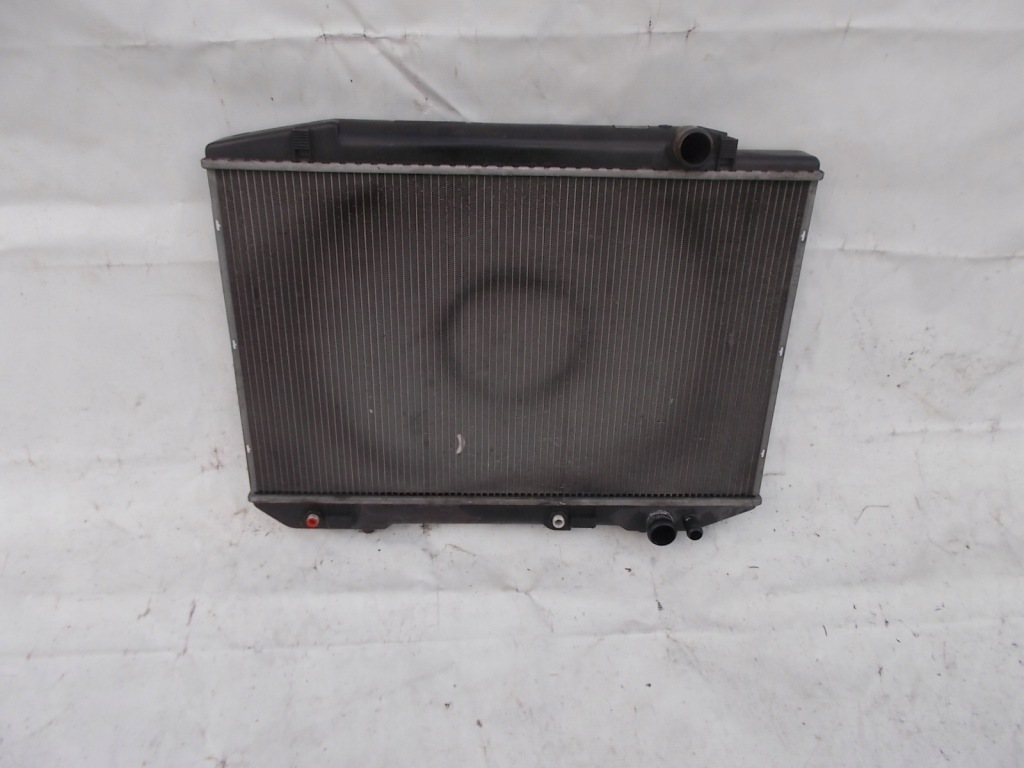Купить Mercedes sl w126 v8 радиатор воды 1265003703