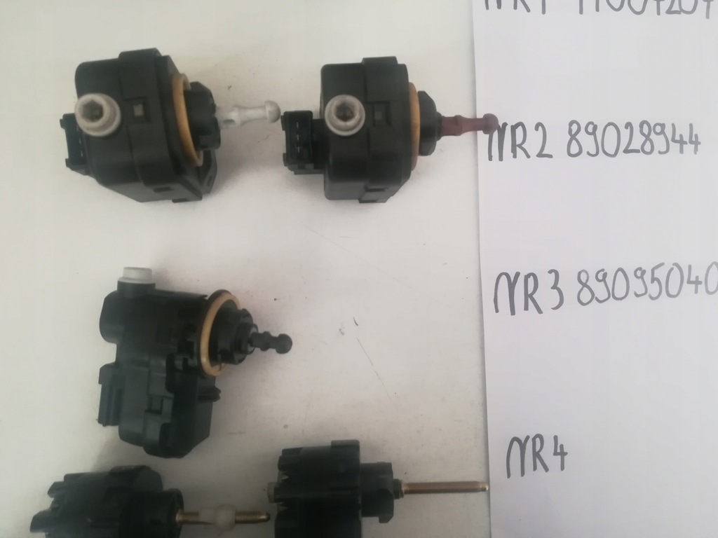 фото №9, Моторчик регулювання фара renault, nissan