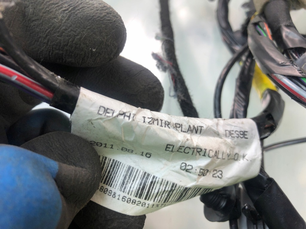 фото №5, Volvo v60 джгут кришки багажника підсилювач антени