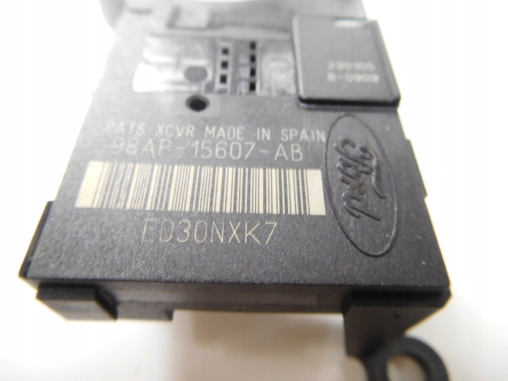 фото №7, Расширительный бачок ford escort fiesta mk5 ka puma mk1 оригинальный номер 1040813