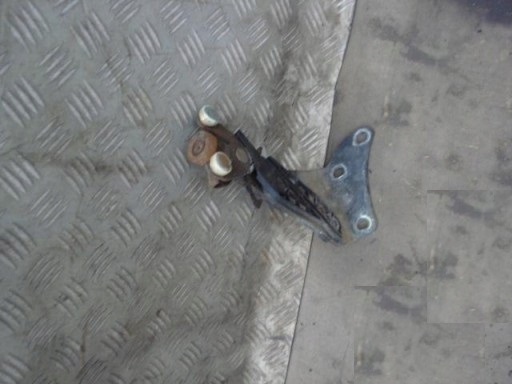 фото №1, Vw t5 multivan caravelle петля кронштейн двері