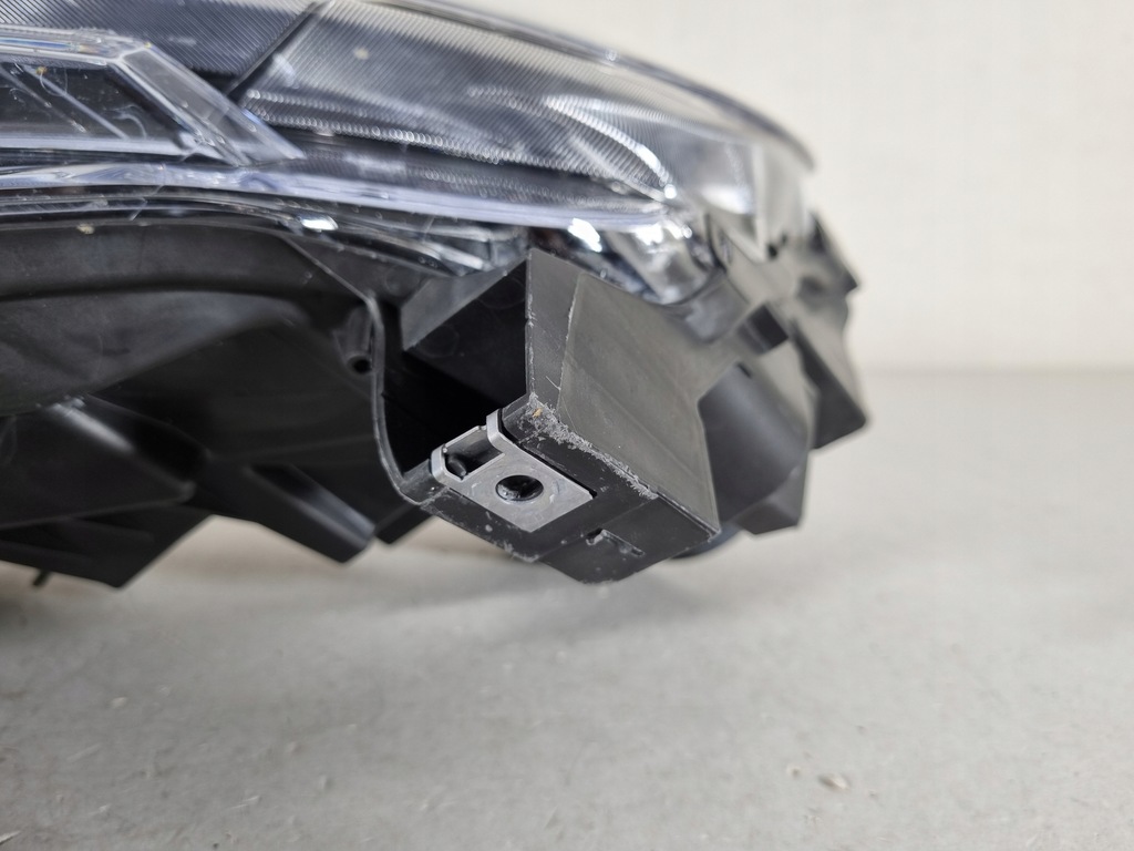 фото №11, Toyota proace фара лампа левая перед передняя