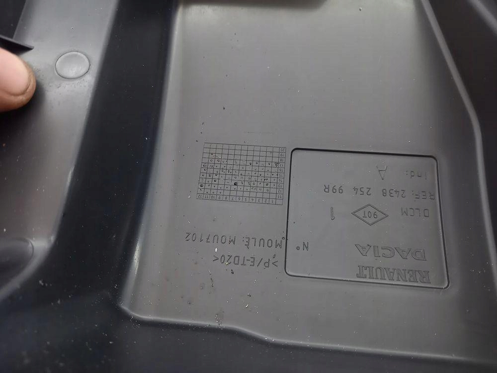 фото №8, Коробка корпус предохранителей dacia sandero ii 0.9 tce