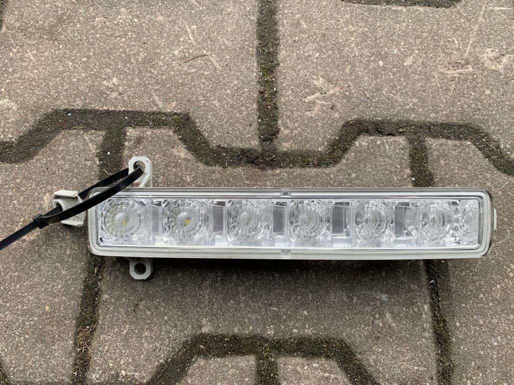 Купить Peugeot citroen led drl левый перед противотуманная фара 9677409380