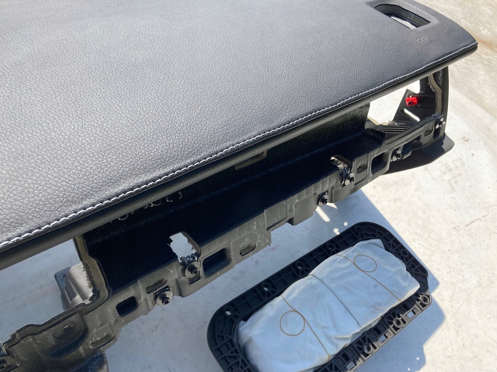 фото №8, Toyota supra приборная панель приборная панель консоль подушки безопасности ремни