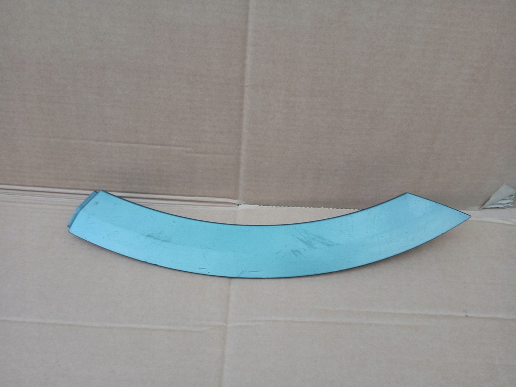 фото №1, Audi q8 права молдинг двері задня 4m8854820a