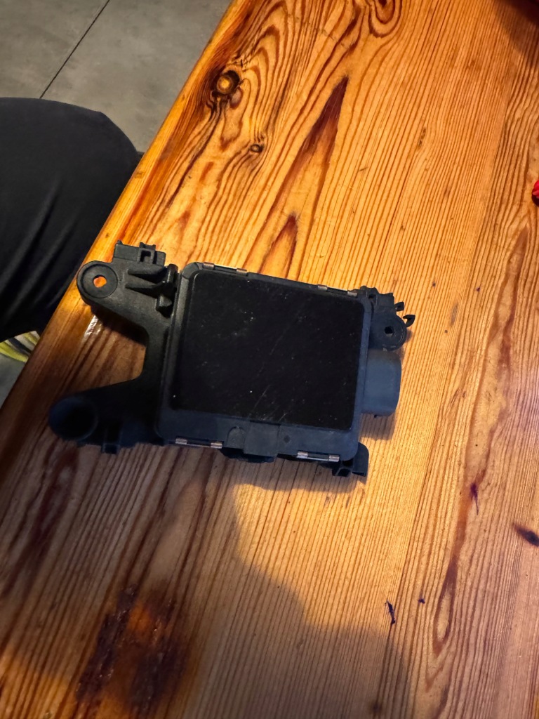 фото №3, Bmw g20 f40 радар датчик acc 5a05528 distronic