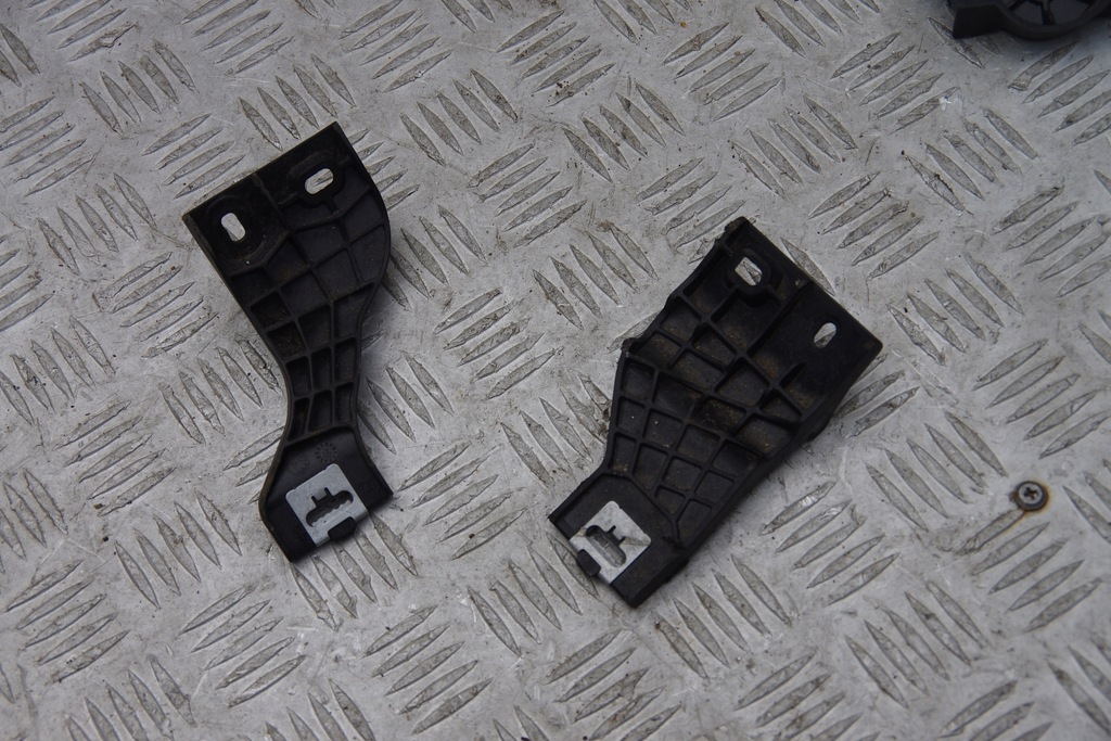 фото №13, Направляющая кронштейн бампера skoda kodiaq