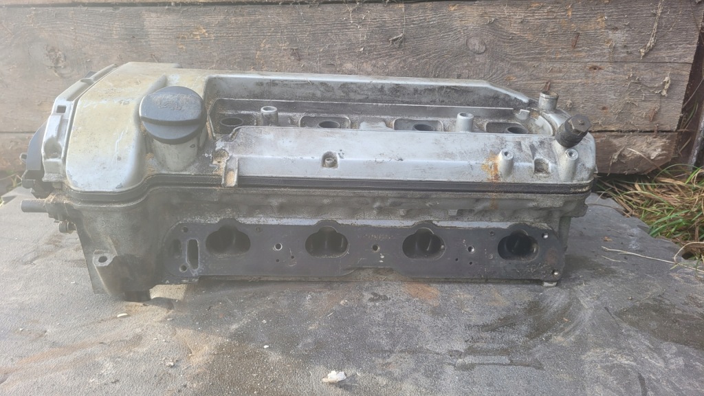 Купити Mercedes w124 головка циліндрів кришка клапанів колектор 420e 1190167701