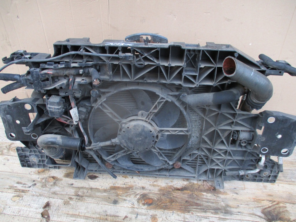 фото №9, Pas передній радіатор renault scenic iii 1.5 dci