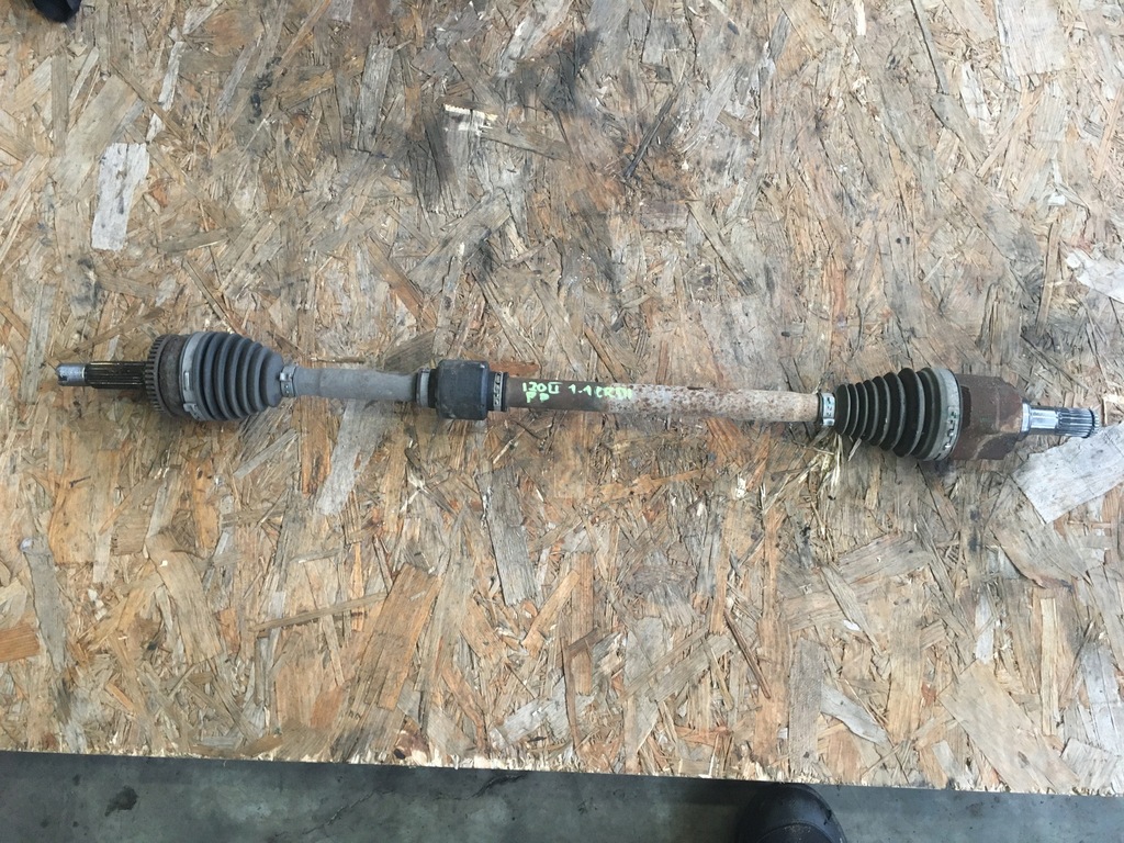 фото №1, Hyundai i20 ii 15- 1.1 crdi привідний вал правий перед