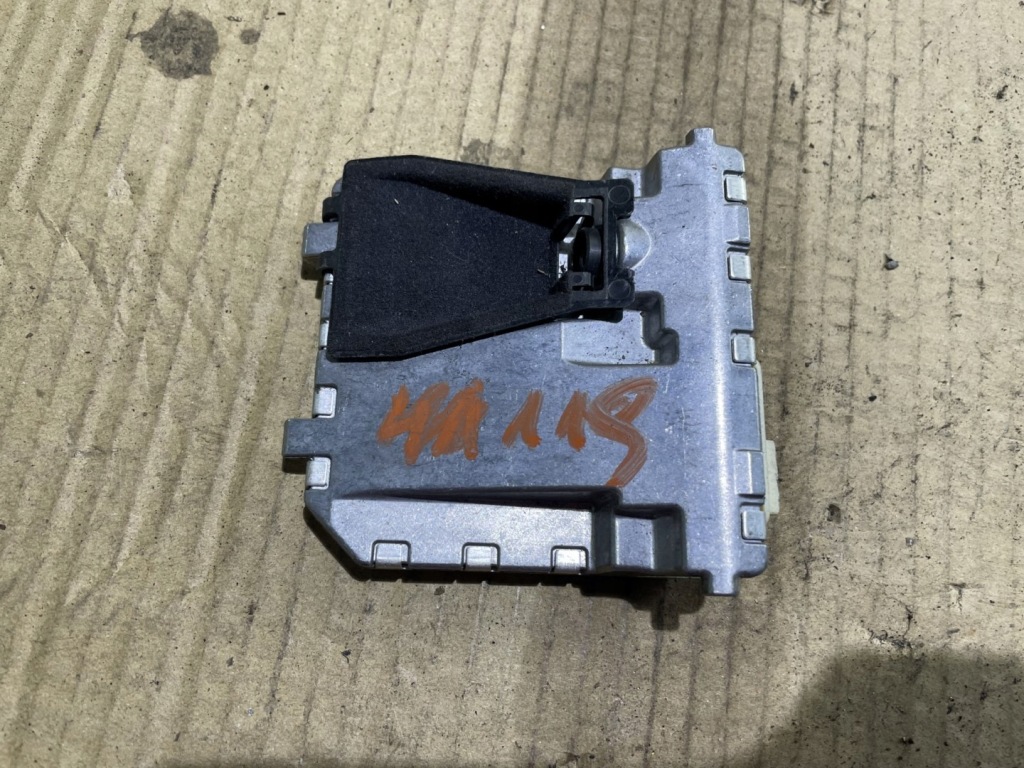 фото №1, Камера перед mercedes w212 lift w221 a0009052300