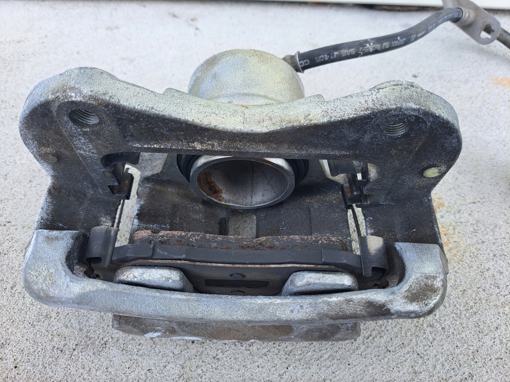 фото №7, Суппорт тормозной hyundai sonata yf 09-15