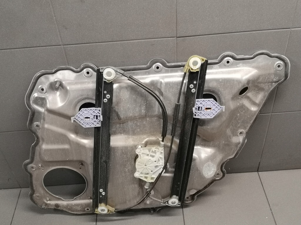 фото №6, Механізм скло лівий задня audi a8 d3 4e0839849a