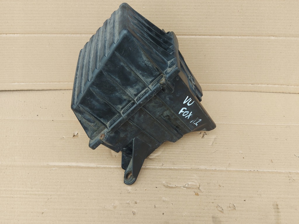 фото №1, Корпус фільтра повітря vw fox