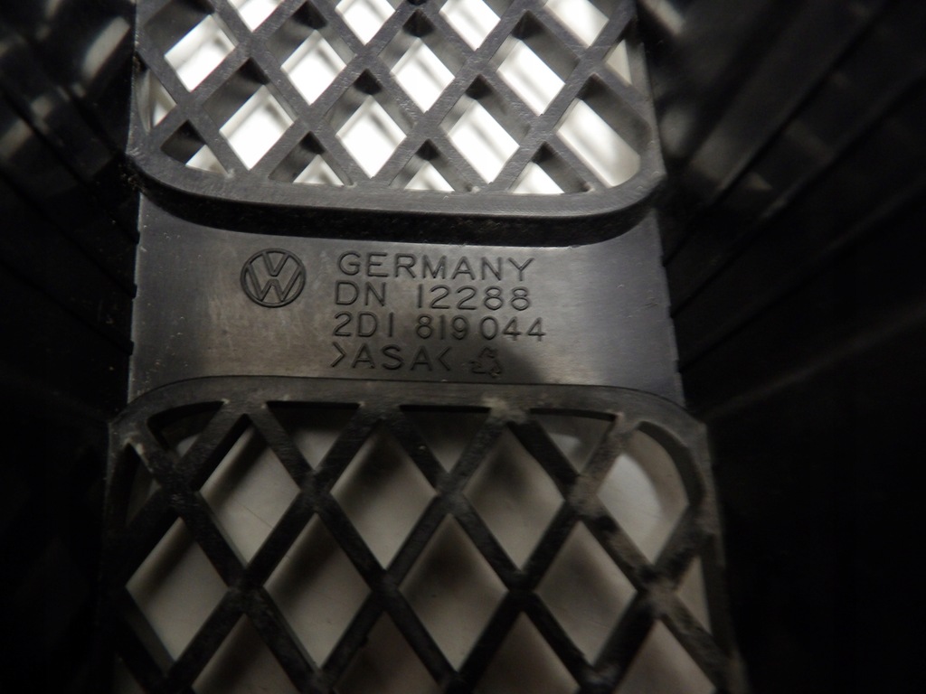 фото №7, Vw lt 96-06 решітка капот впуск повітря 2d1819044 1