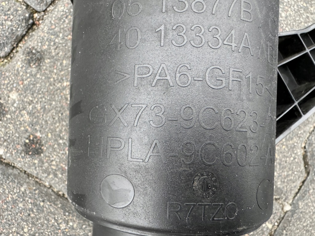 фото №8, Корпус фильтра воздуха jaguar xe x760 xf x260 gx63-9600-bc