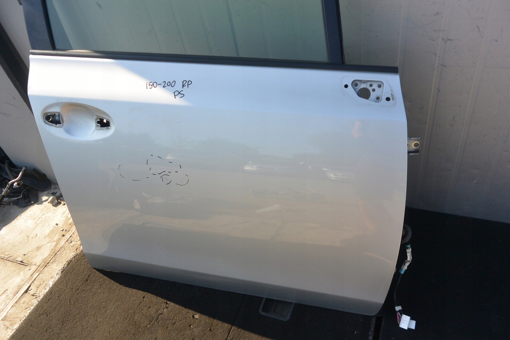 фото №11, Дверь правое перед стекло петли жгут 1f7 toyota prius plus + комплект