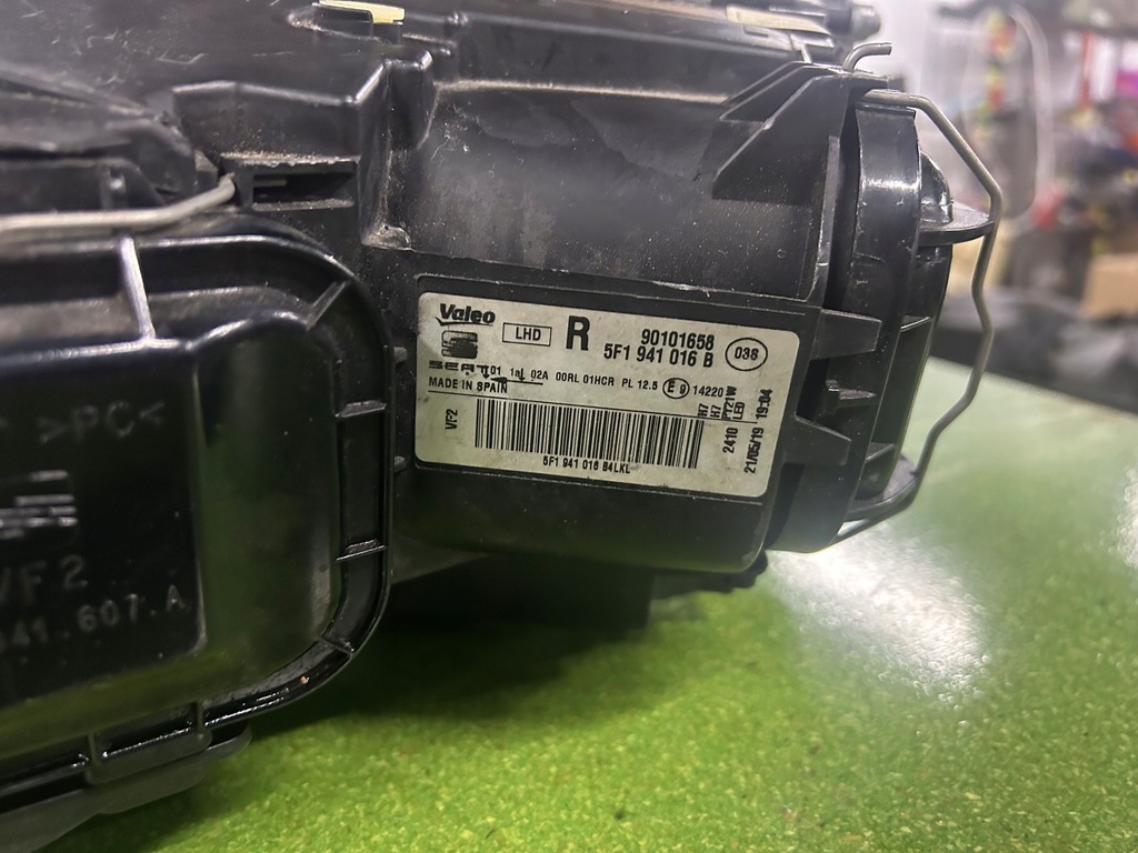 фото №13, Лампа права передня правий перед seat leon iii lift 5f led